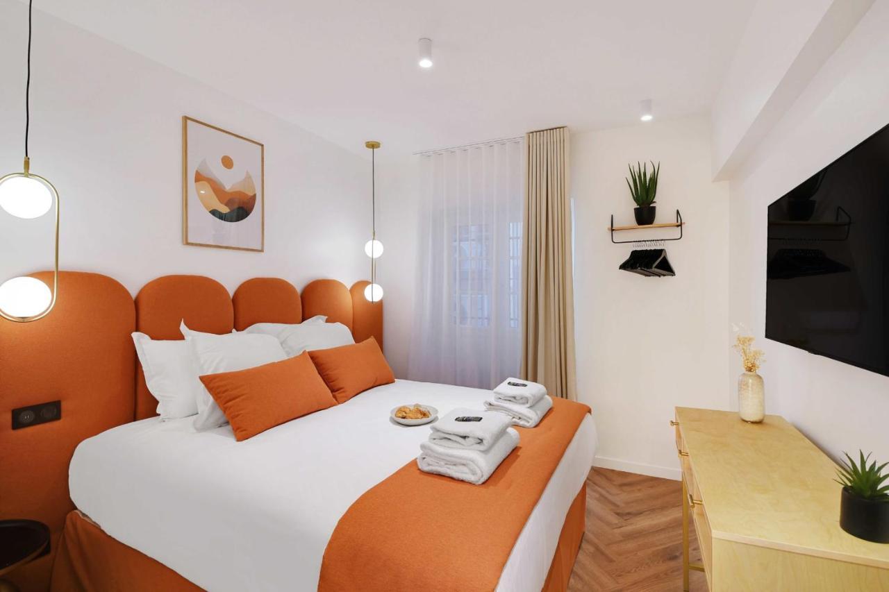 Charming Apartment Near Maraissentier Париж Екстериор снимка