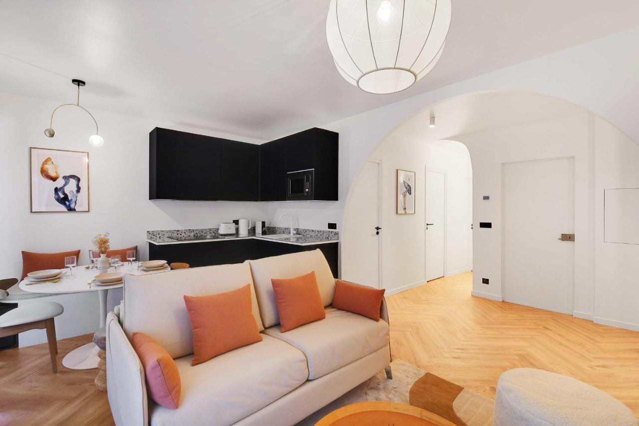 Charming Apartment Near Maraissentier Париж Екстериор снимка